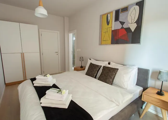 Apartmán Lina - Pg, 2 Bedroom *