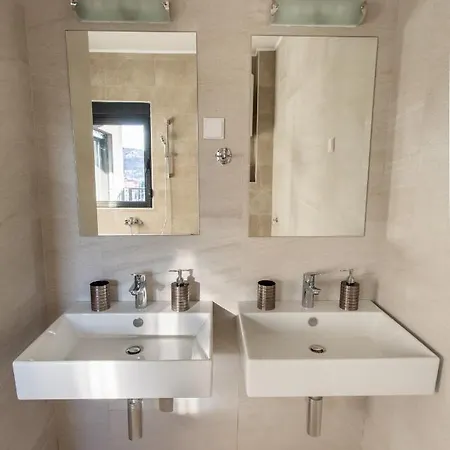 Lina - Pg, 2 Bedroom * Podgorica