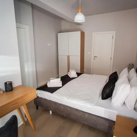 Lina - Pg, 2 Bedroom * Podgorica